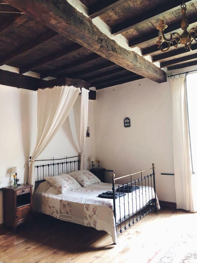 Auberge Lion D'Or 생트 앙토낭 외부 사진